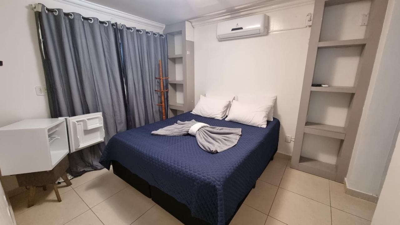 Zenit Hostel Da Cris Cabo Frio Zimmer foto